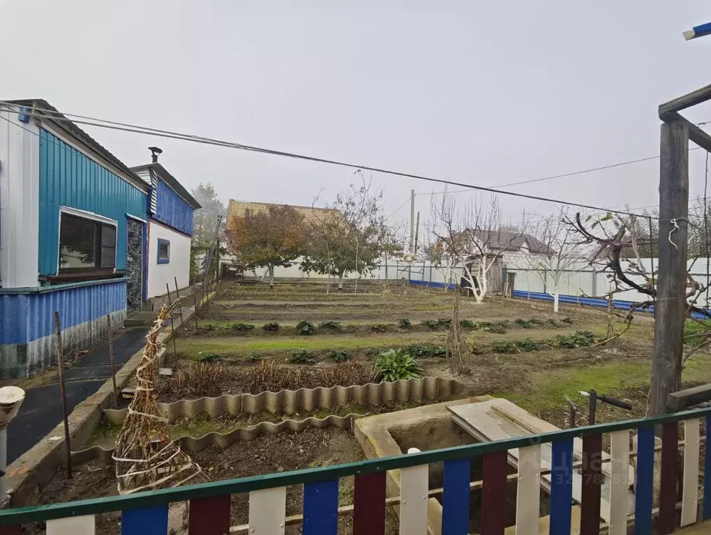 Дом в Астраханская область, Астрахань ул. 3-я Сормовская (90 м) - Фото 2