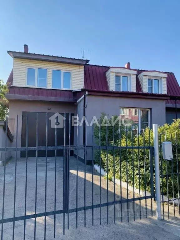 Таунхаус в Бурятия, Улан-Удэ 105-й мкр, 5/4 (230 м) - Фото 1