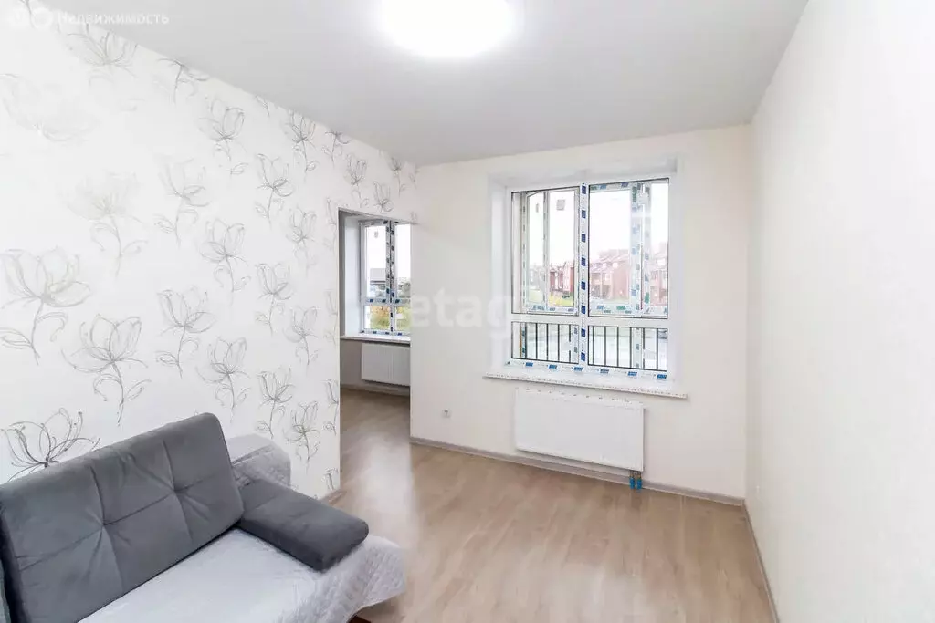 Квартира-студия: Тюмень, улица Василия Севергина, 2к1 (33 м) - Фото 0