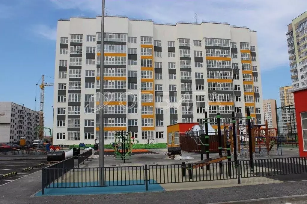 1-к кв. Тюменская область, Тюмень ул. Заполярная, 13 (50.7 м) - Фото 0
