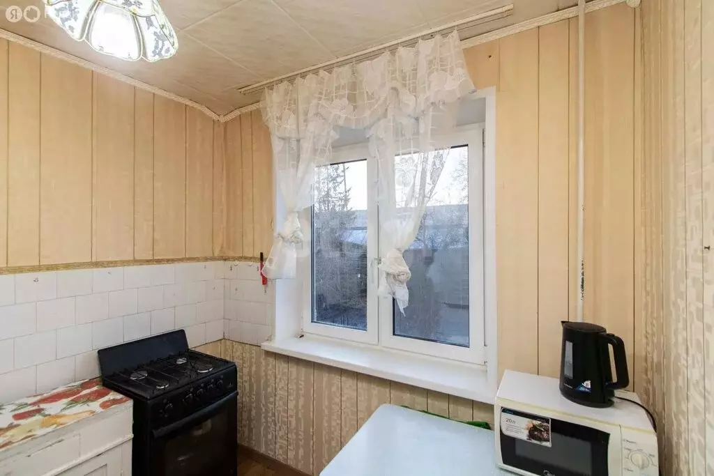 2-комнатная квартира: Тюмень, улица Пермякова, 4 (46 м) - Фото 2