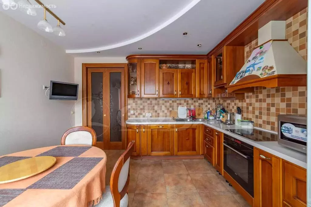 3-комнатная квартира: Тюмень, улица Малыгина, 49к4 (126 м) - Фото 1