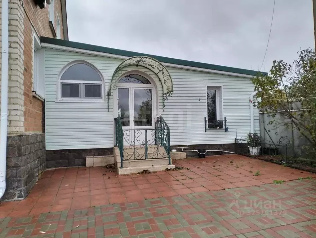 Дом в Орловская область, Орловский муниципальный округ, с. Плещеево ... - Фото 1