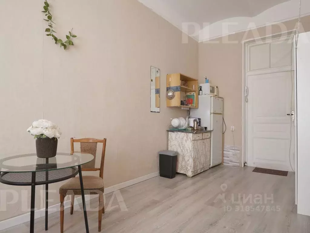Комната Санкт-Петербург Нарвский просп., 9к3 (15.2 м) - Фото 1