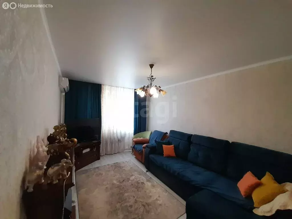 3-комнатная квартира: Белгород, улица Есенина, 52 (65 м) - Фото 2