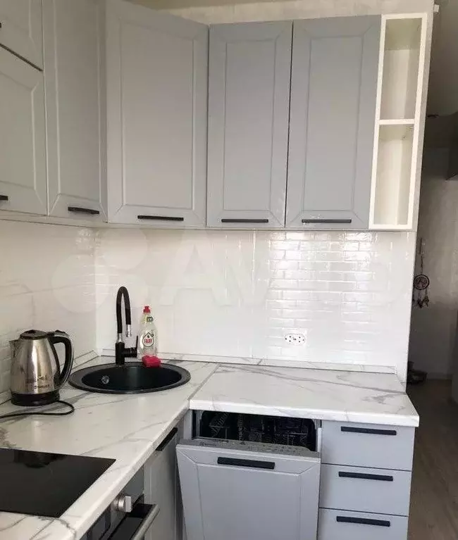1-к. квартира, 33 м, 2/5 эт. - Фото 0