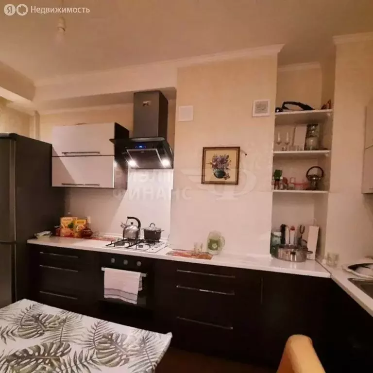 3-комнатная квартира: Калининград, улица Олега Кошевого, 15 (78 м) - Фото 0