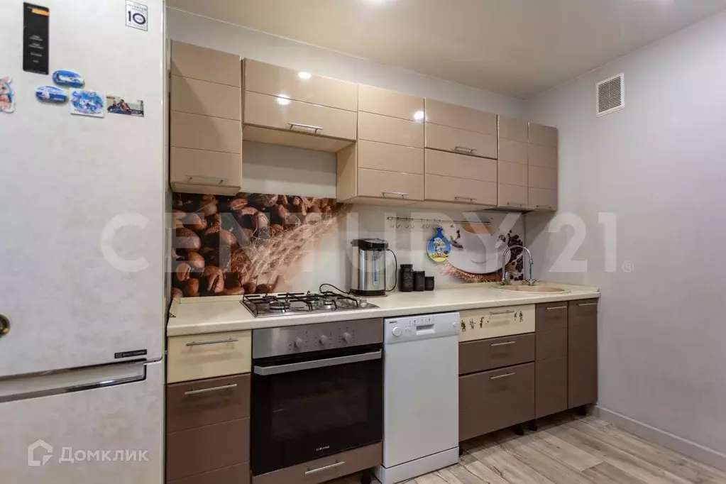 Продаётся 3-к квартира, 70 м - Фото 1