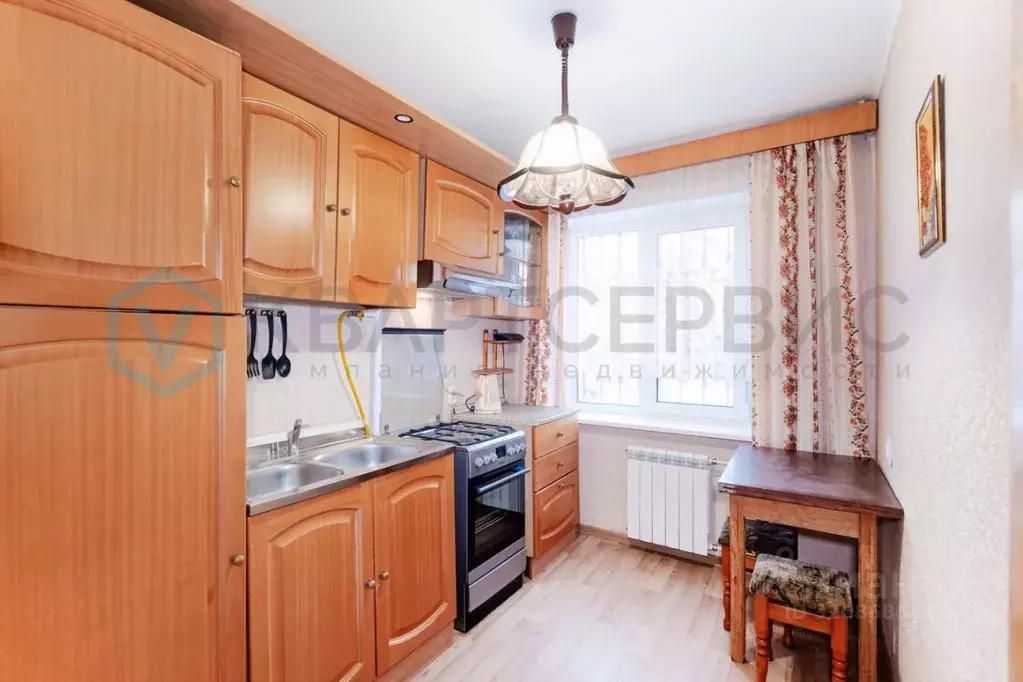 2-к кв. Омская область, Омск Волочаевская ул., 13Е (46.8 м) - Фото 1