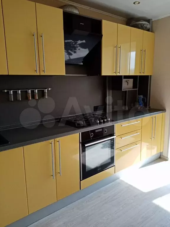 2-к. квартира, 52 м, 8/9 эт. - Фото 0