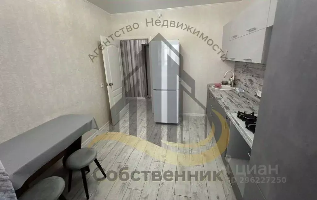 1-к кв. Белгородская область, Губкин Севастопольская ул., 111 (39.0 м) - Фото 2