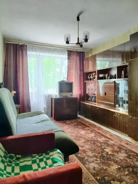2-к кв. Псковская область, Псков Сиреневый бул., 9 (47.8 м) - Фото 1