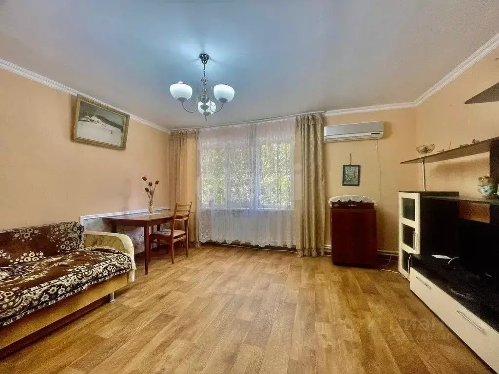 3-к кв. Краснодарский край, Анапа ул. Толстого, 56 (69.4 м) - Фото 0