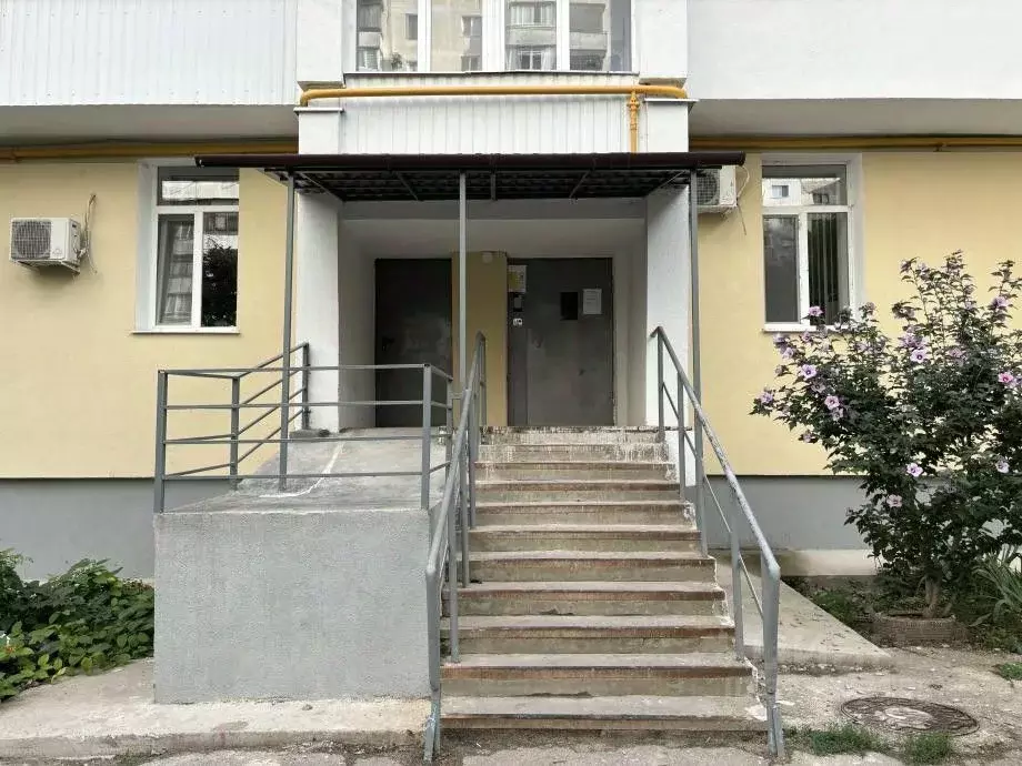 1-к кв. Крым, Симферополь ул. Обская, 5 (37.0 м) - Фото 2