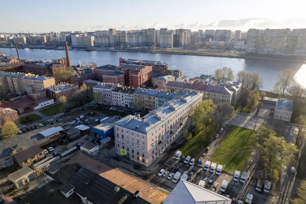Помещение свободного назначения в Санкт-Петербург просп. Обуховской ... - Фото 1