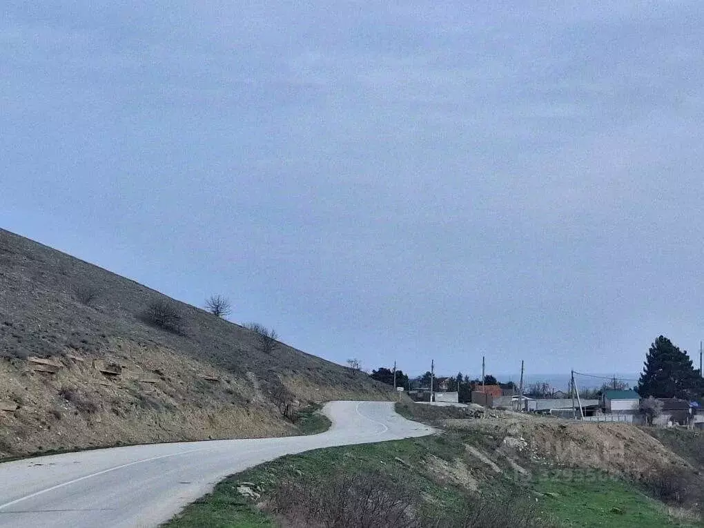 Участок в Крым, Судак муниципальный округ, с. Солнечная Долина ул. ... - Фото 1