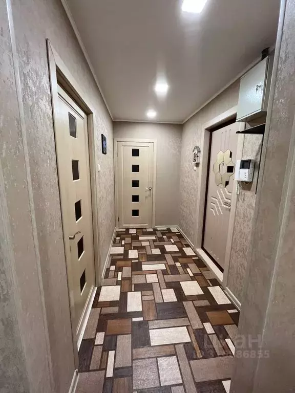 2-к кв. Татарстан, Нижнекамск ул. Рифката Гайнуллина, 18 (53.0 м) - Фото 0
