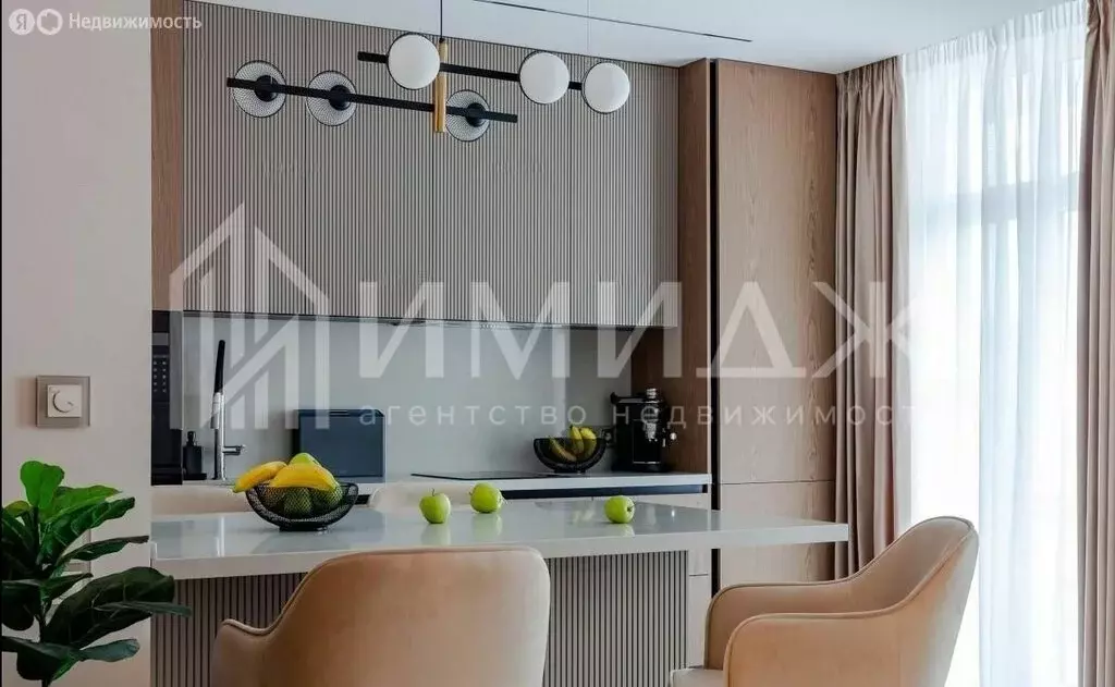 3-комнатная квартира: Сочи, улица Ленина, 298Б (63 м) - Фото 0
