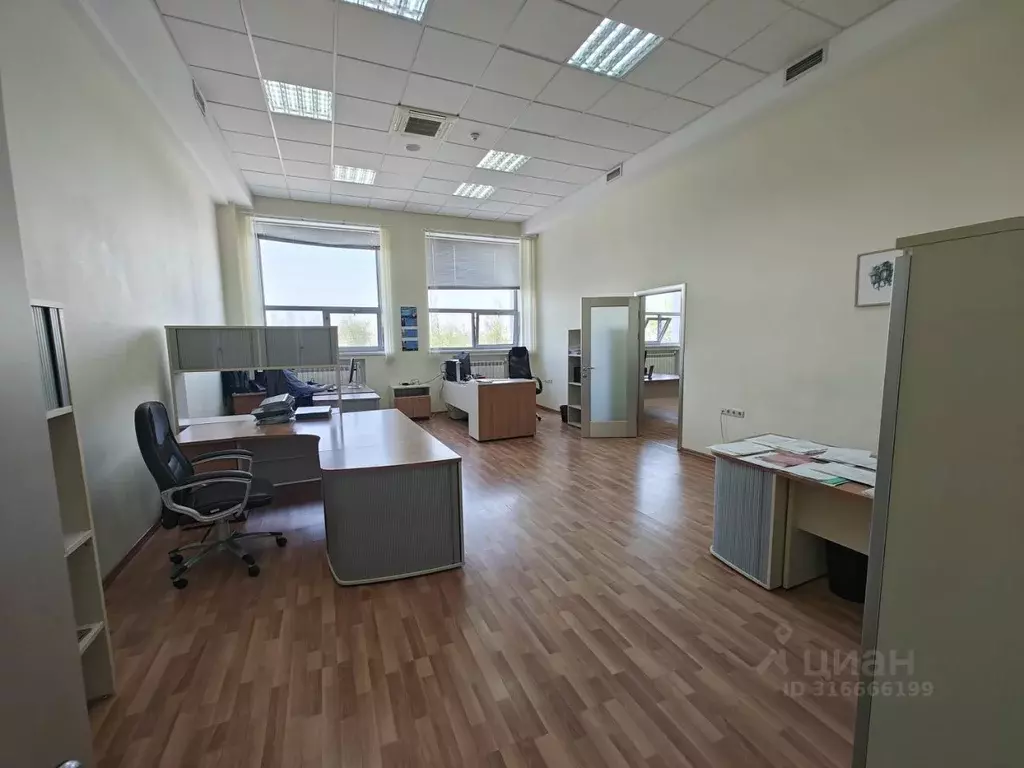 Офис в Москва ул. Крымский Вал, 3С2 (390 м) - Фото 0