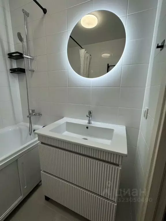 2-к кв. Москва Очаковское ш., 5к4 (50.0 м) - Фото 1