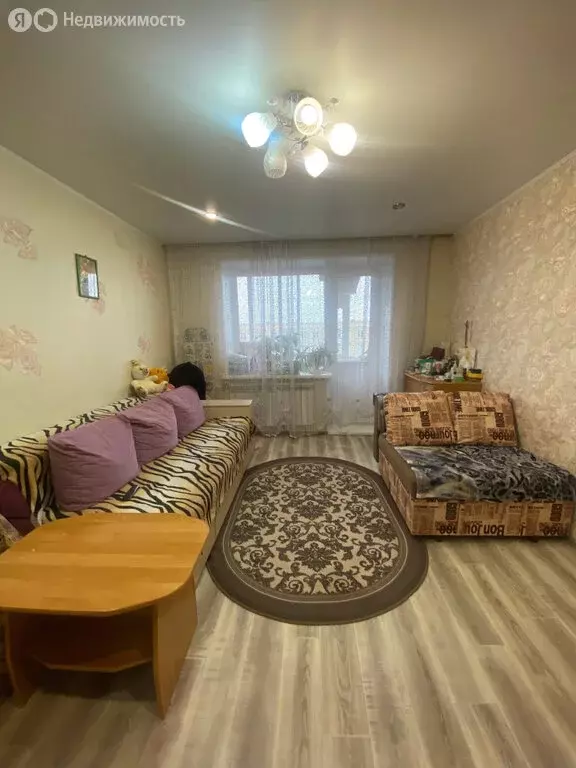 2-комнатная квартира: Еманжелинск, улица Титова, 2 (50.8 м) - Фото 1