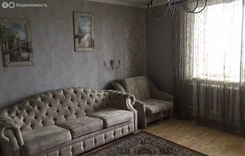 4-комнатная квартира: Евпатория, проспект Победы, 10Б (80 м) - Фото 1