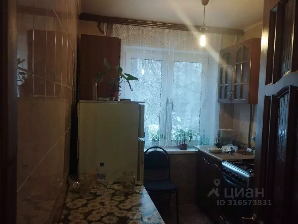 1-к кв. Нижегородская область, Нижний Новгород Народная ул., 46 (30.0 ... - Фото 0