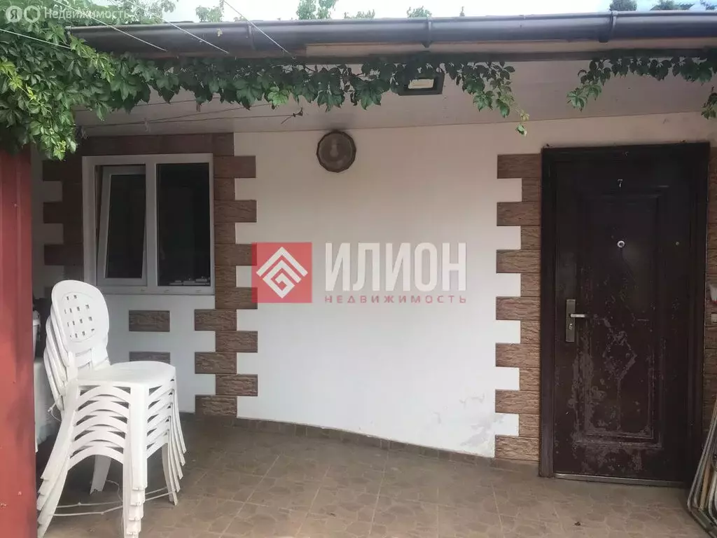 Дом в Солнечная Долина, Черноморская улица (15 м) - Фото 2