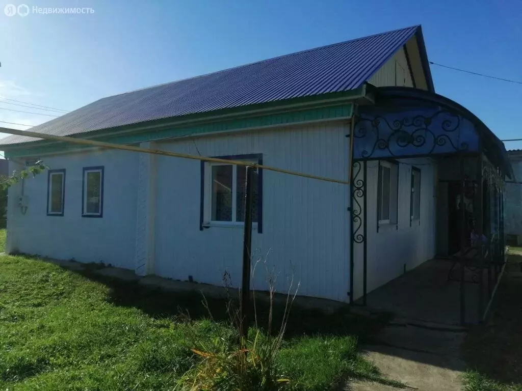 Дом в село Верхнеяркеево, улица Гагарина, 1 (73 м) - Фото 2