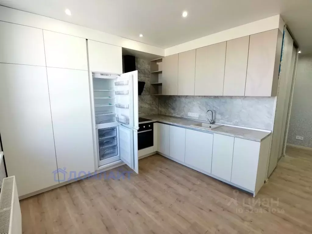 Студия Самарская область, Самара ул. Антонова-Овсеенко, 20 (24.1 м) - Фото 2