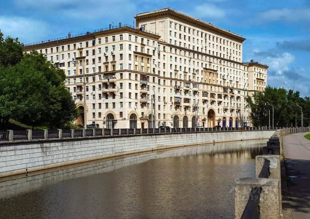 2-к кв. Москва Большой Матросский пер., 1 (51.3 м) - Фото 0