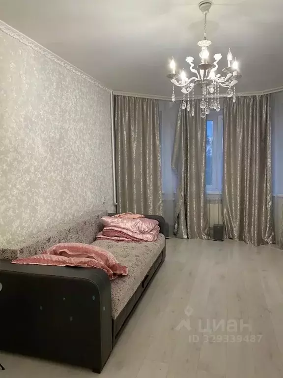 2-к кв. Липецкая область, Липецк 15-й мкр, 39 (80.0 м) - Фото 2
