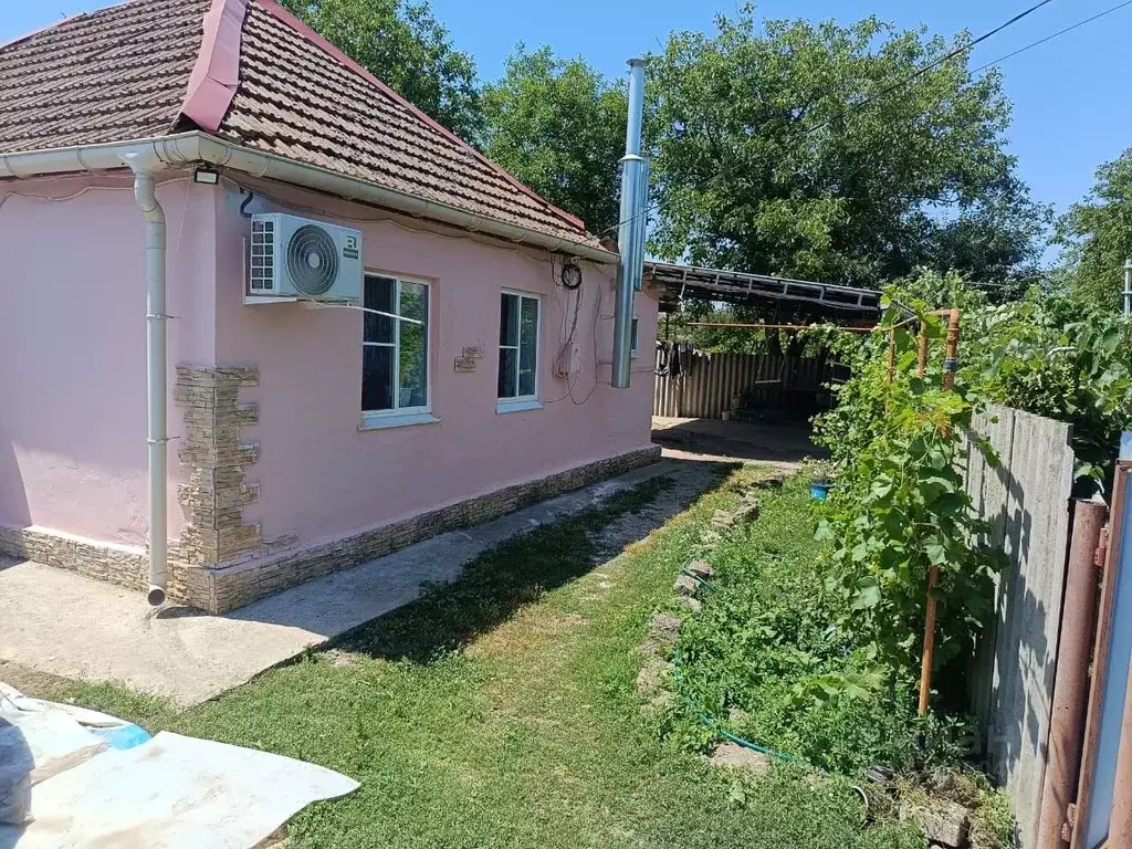 Дом в Краснодарский край, Темрюкский район, Краснострельское с/пос, ... - Фото 2