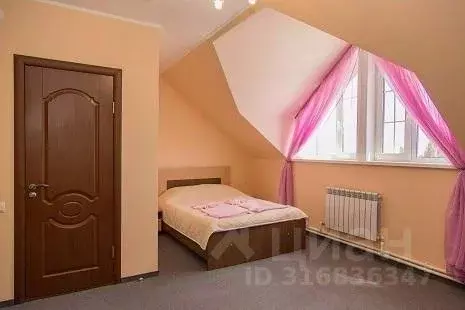 Комната Саратовская область, Хвалынск ул. Российской Республики, 1Л ... - Фото 0