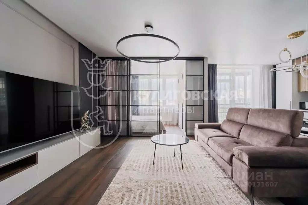 1-к кв. Свердловская область, Екатеринбург ул. Шейнкмана, 90 (50.0 м) - Фото 1