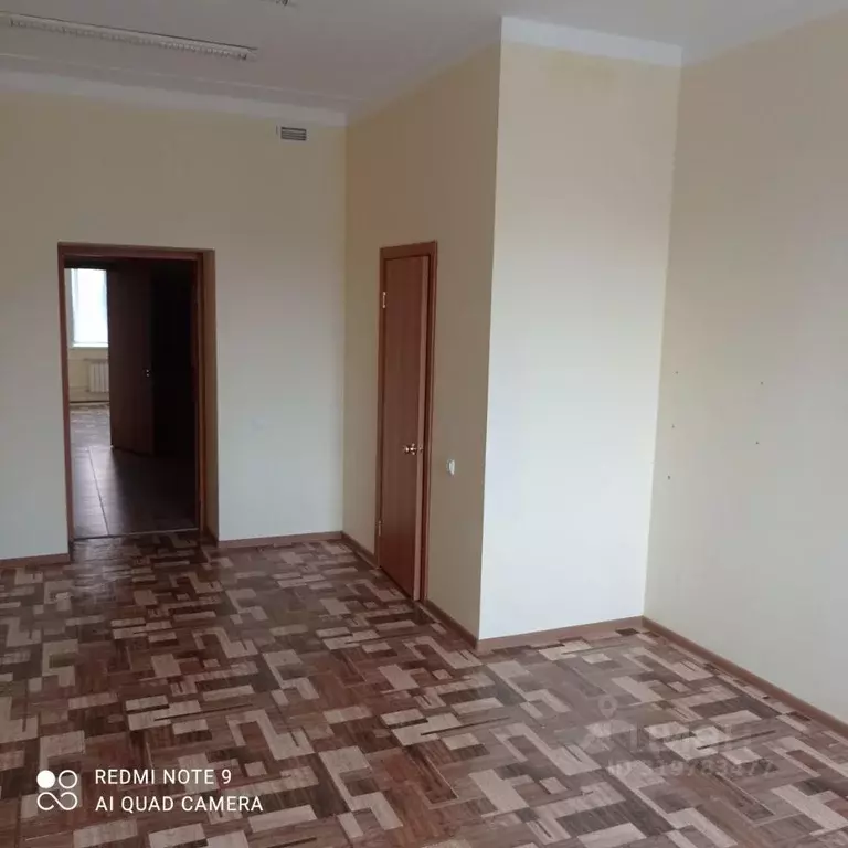 Помещение свободного назначения в Красноярский край, Красноярск ул. ... - Фото 0