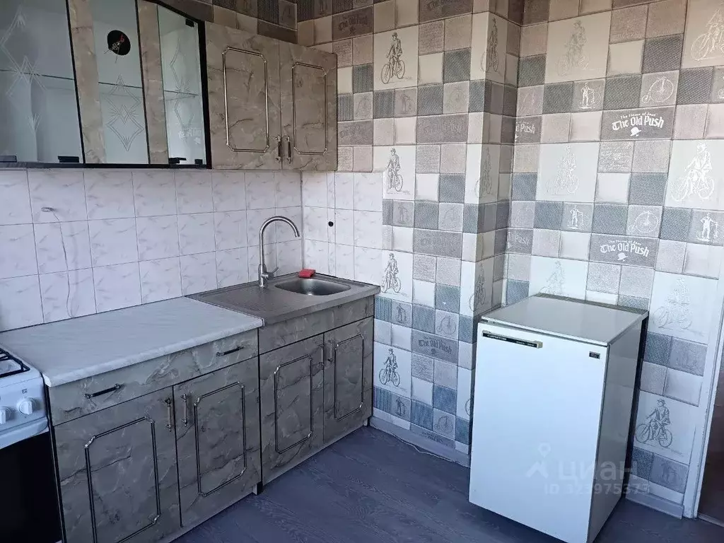 1-к кв. Саратовская область, Саратов ул. Имени П.Ф. Батавина, 11 (34.0 ... - Фото 2