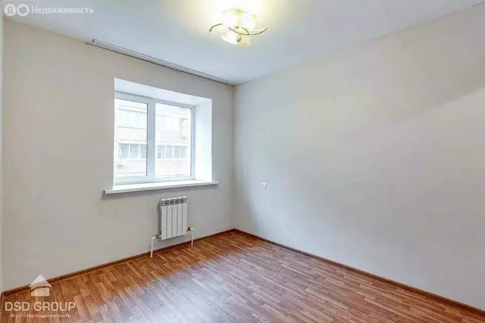 6-комнатная квартира: село Мирное, Твердохлебово, 6 (12.6 м) - Фото 1