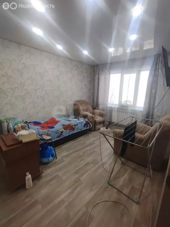 3-комнатная квартира: Златоуст, улица Степана Разина, 16Б (58.8 м) - Фото 1