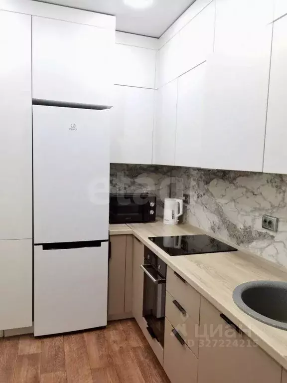 2-к кв. Тюменская область, Тюмень ул. Клары Цеткин, 61к4 (45.0 м) - Фото 1