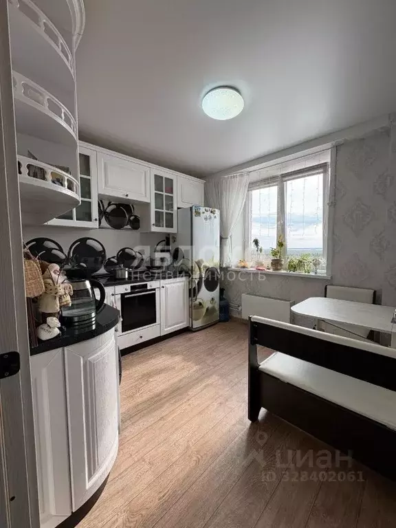 3-к кв. Пермский край, Березники Усольский-2 мкр, ул. Строителей, 8 ... - Фото 2