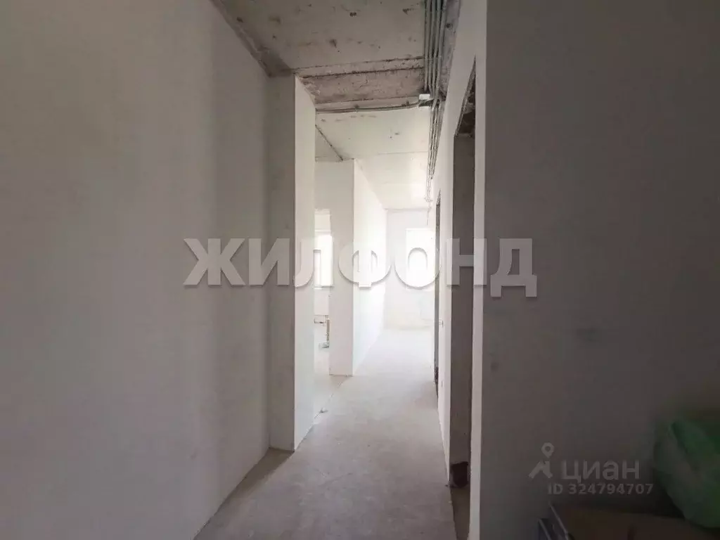 3-к кв. Хакасия, Абакан Пирятинская ул., 18Б (60.3 м) - Фото 2