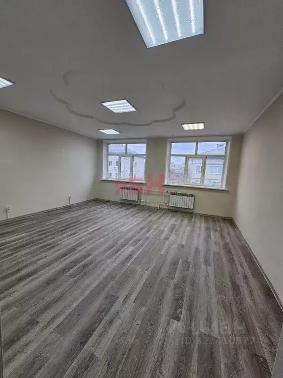 Офис в Тюменская область, Тюмень ул. Пермякова, 43А (47 м) - Фото 1