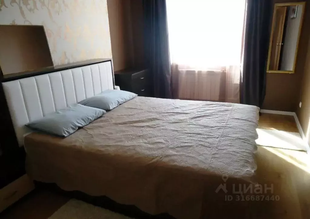 2-к кв. Курская область, Курск Почтовая ул., 12 (64.0 м) - Фото 1