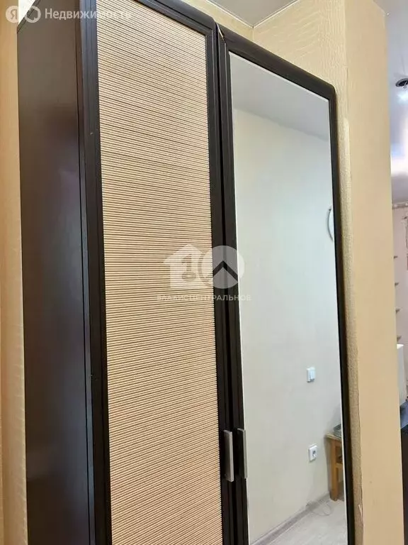 Квартира-студия: Новосибирск, улица Виктора Уса, 9 (19.4 м) - Фото 1