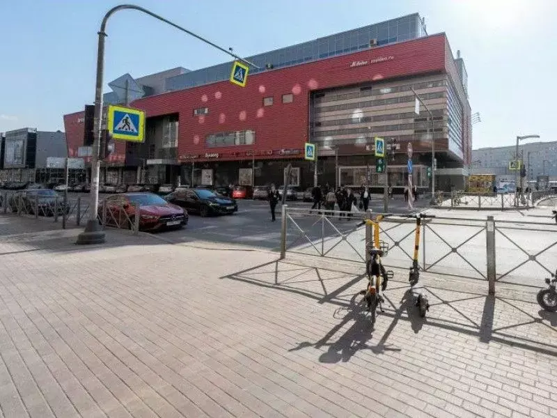 Торговая площадь в Санкт-Петербург просп. Малый Васильевского острова, ... - Фото 1