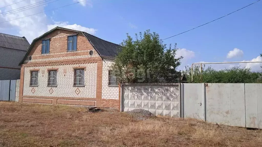 Дом в Белгородская область, Новооскольский муниципальный округ, с. ... - Фото 1