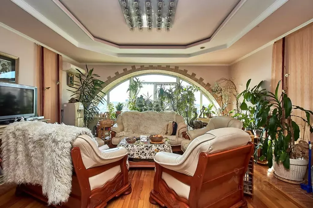 5-к кв. Тюменская область, Тюмень ул. Герцена, 55 (295.5 м) - Фото 1