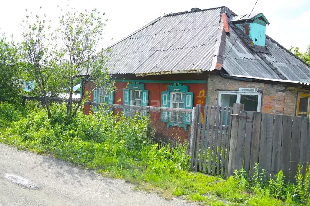Дом в Кемеровская область, Киселевск Хрустальная ул., 9 (47 м) - Фото 0