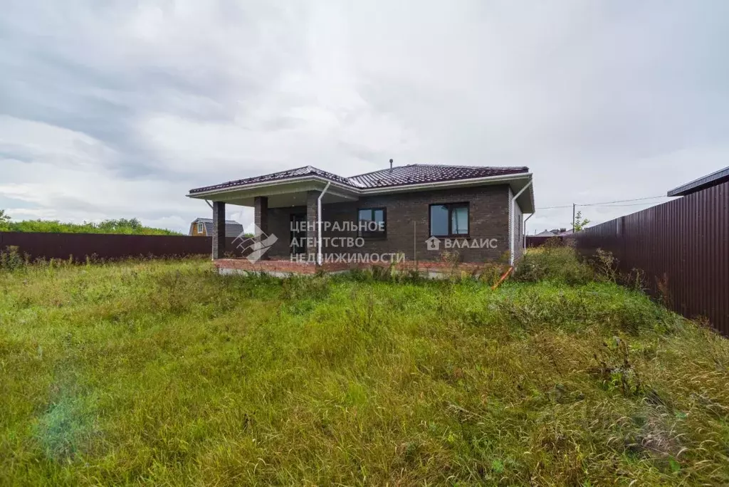 Дом в Рязанская область, Рязанский район, Заборьевское с/пос, с. ... - Фото 1